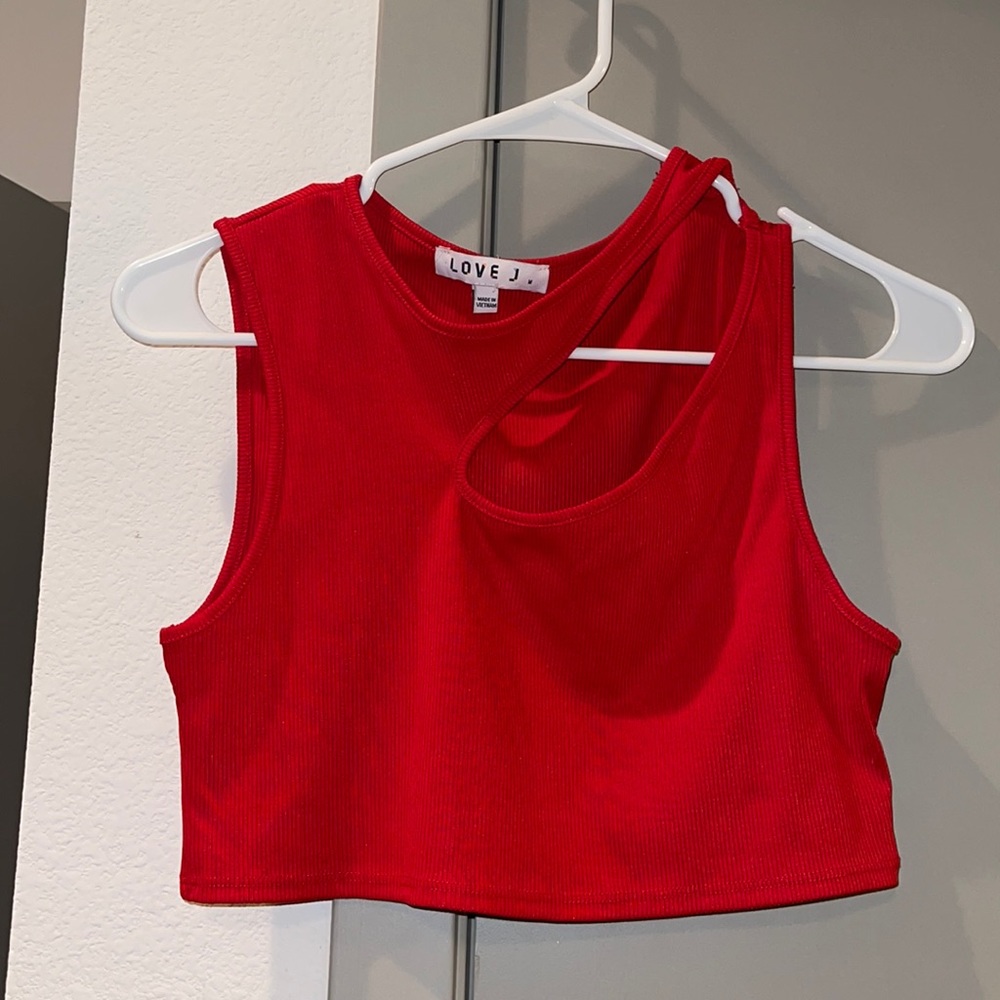 Women’s red crop top